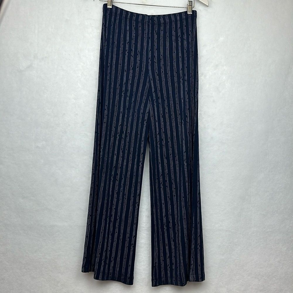 Chicos Travelers Wide Leg Pants Womens Slinky Knit Navy White Striped Sz O Short
